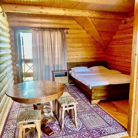 з видом на говерлу та петрос 4*